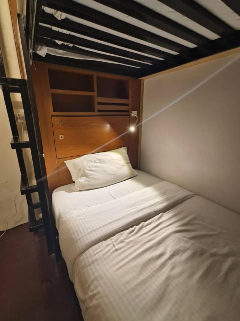 Red Inn Court George Town  Kültér fotó