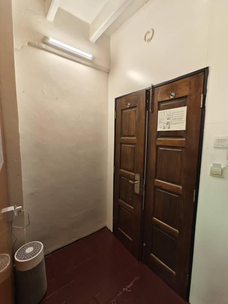 Red Inn Court George Town  Kültér fotó
