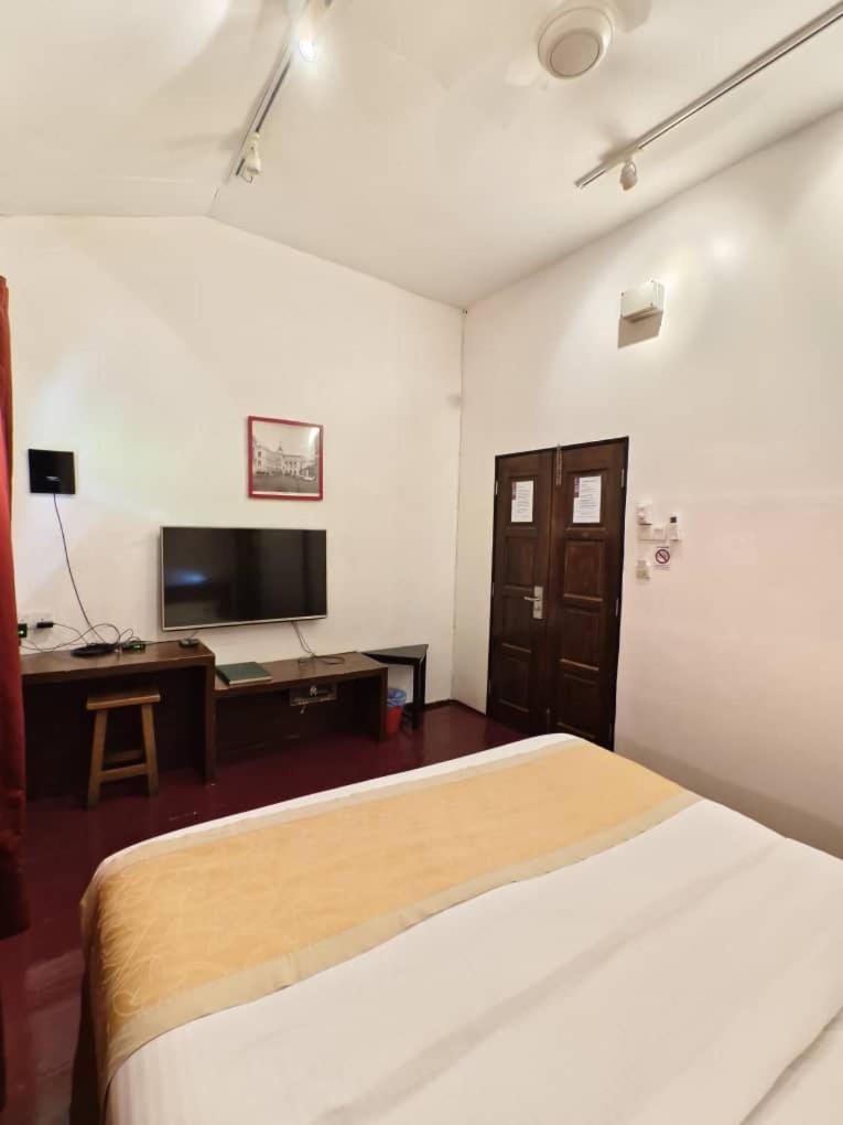 Red Inn Court George Town  Kültér fotó