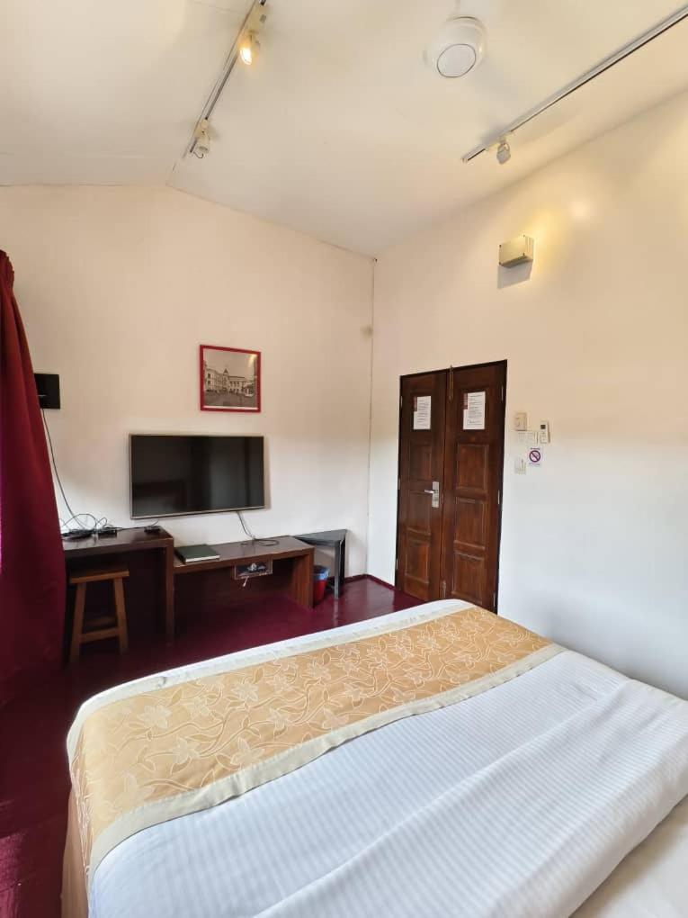 Red Inn Court George Town  Kültér fotó