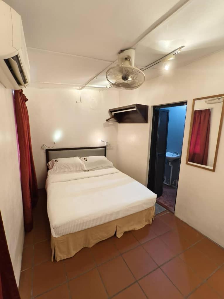 Red Inn Court George Town  Kültér fotó
