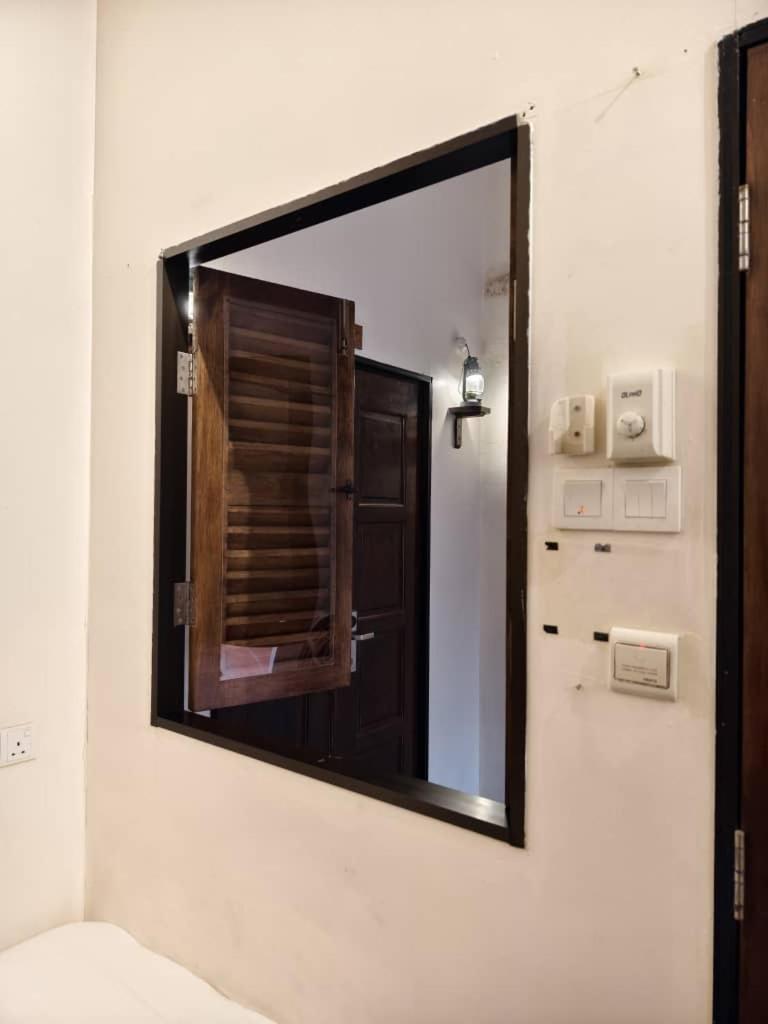 Red Inn Court George Town  Kültér fotó